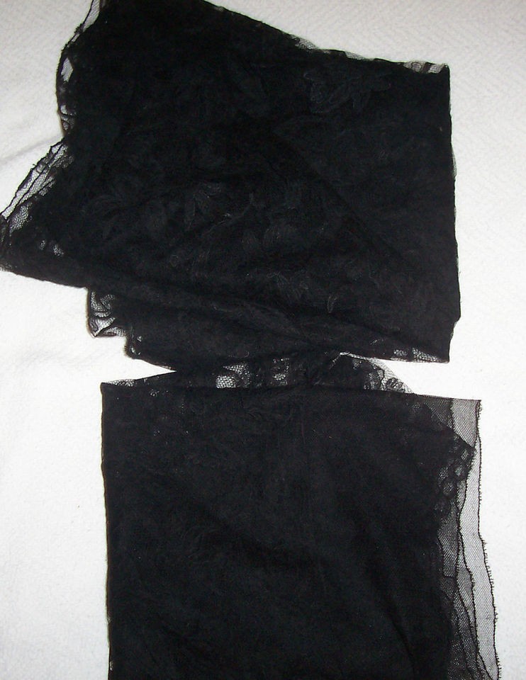 mantilla black in Clothing, 