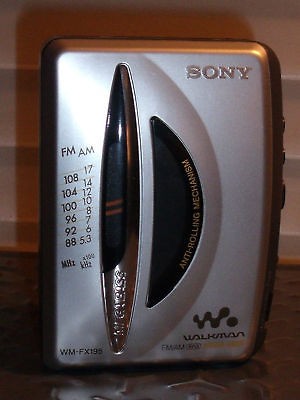 VINTAGE SONY WALKMAN WM FX195 W SONY HEADPHONES MDR W08