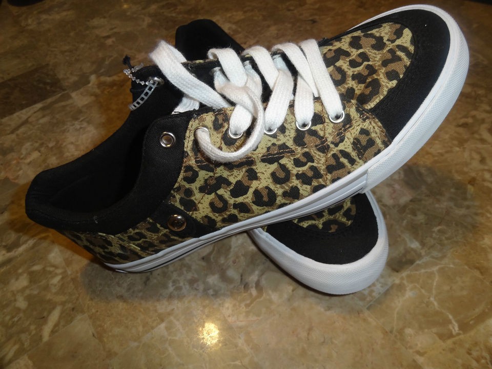   Guess Olavia Leopard Sneakers Tennis Shoes sz 8.5 (