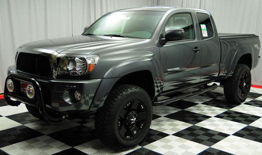 toyota tacoma lift kit in Lift Kits & Parts