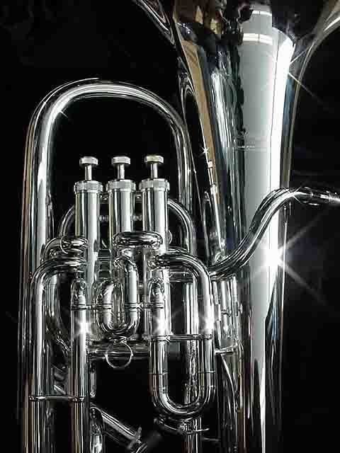   Euphonium   2900 S in SILVER   4 valve Compensating   Brand NEW