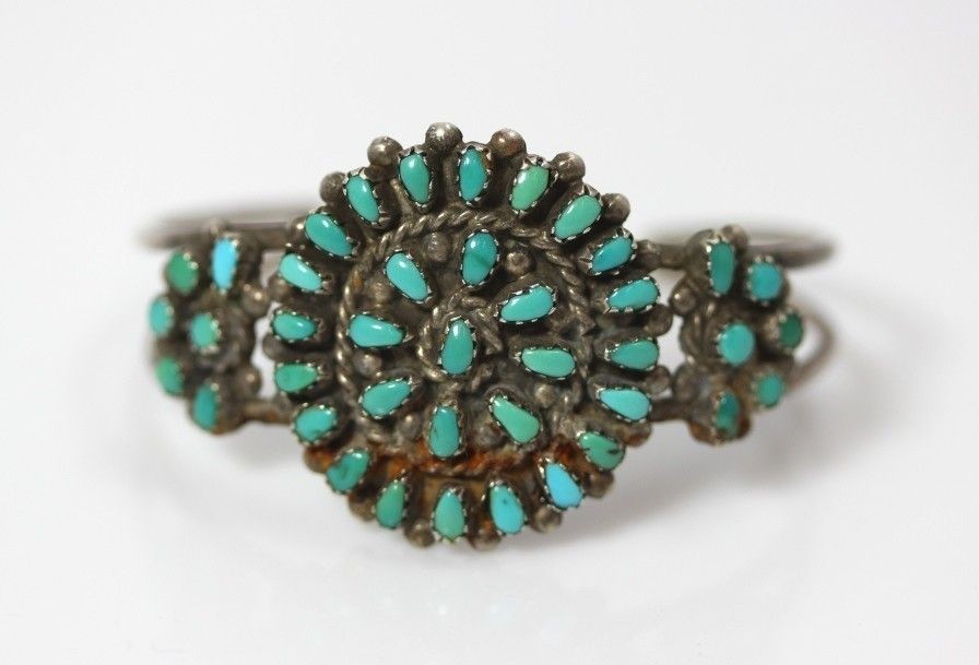 Vintage Native American Zuni Sterling Turquoise Petit Point Cuff 