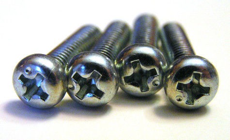 NEW YAMAHA CARB BOWL SCREWS TZ350 SR500 TT500 XT500