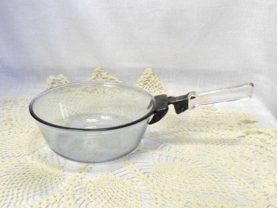 Vintage Pyrex Flameware 8 Sauce Pan ~ Bowl & Removable Clear Lucite 