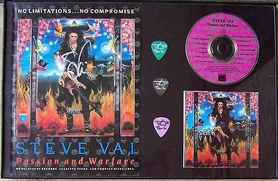 STEVE VAI SIGNED CD DISPLAY W/COA.Joe Satriani,David Lee Roth 