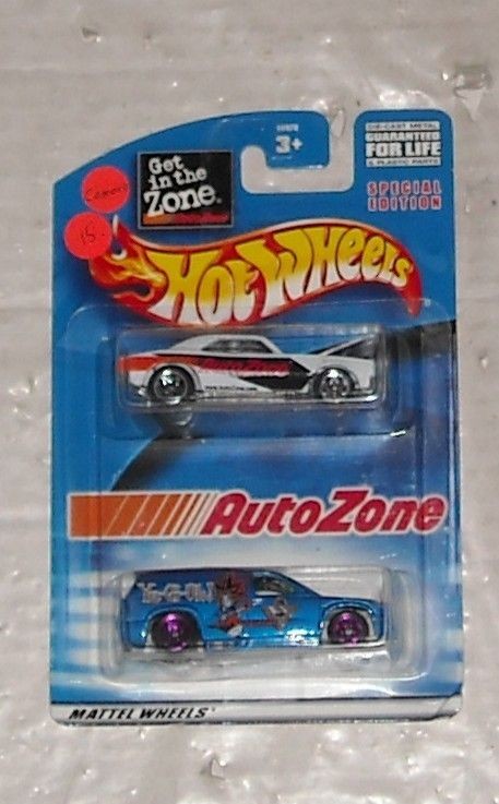 2002 Mattel HOT WHEELS AUTOZONE Store ExCLUSIVE 2 PACK diecast MOC