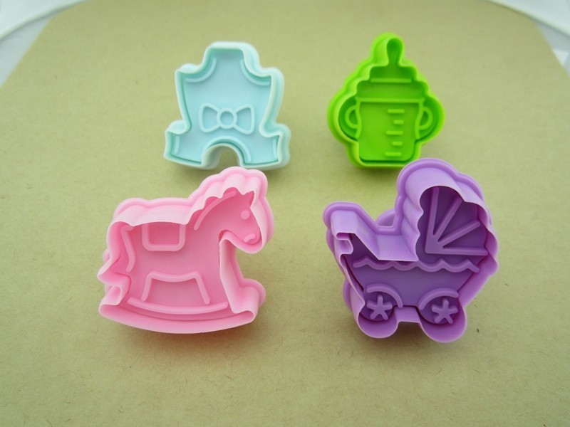 4PCS Baby Toys Trojan CUTE Cutter Fondant Cake crafts mold modelling 