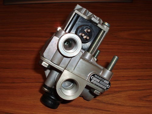 S472 195 027 0 WABCO ABS MODULATOR VALVE 