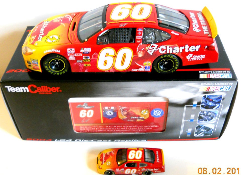 New Greg Biffle 2004 Justice League/The Flash 1/24 & 1/64 Diecast Set 