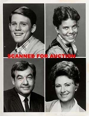   HOWARD ERIN MORAN MARION ROSS TOM BOSLEY HAPPY DAYS ABC PHOTO 6Q 313