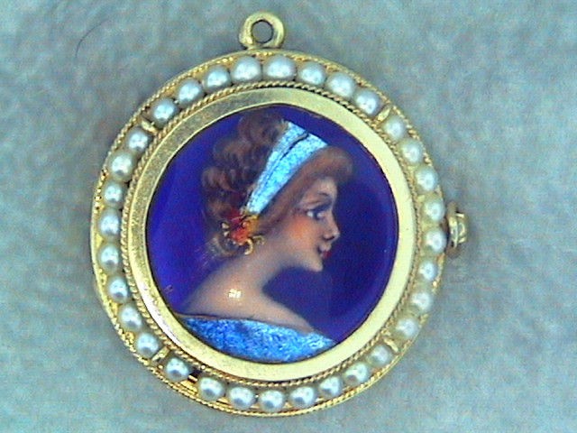 14kt Gold Victorian Vinaigrette Cameo Locket Antique