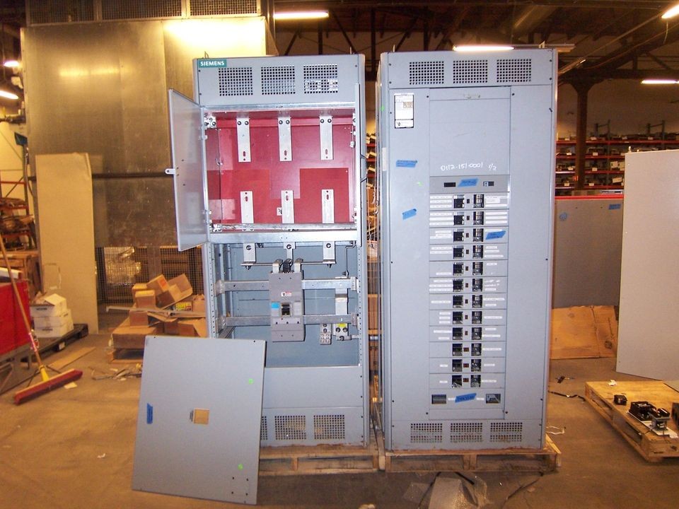   800 AMP 277/480V volt PANEL PANELBOARD SWITCHBOARD BREAKER 700 208/120