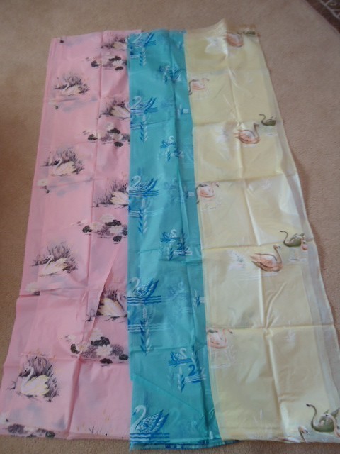 3Vintage Vinyl Shower Curtains All Swans