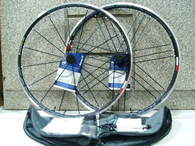 New CAMPAGNOLO SHAMAL ULTRA 2 WAY FIT Black WHEELS