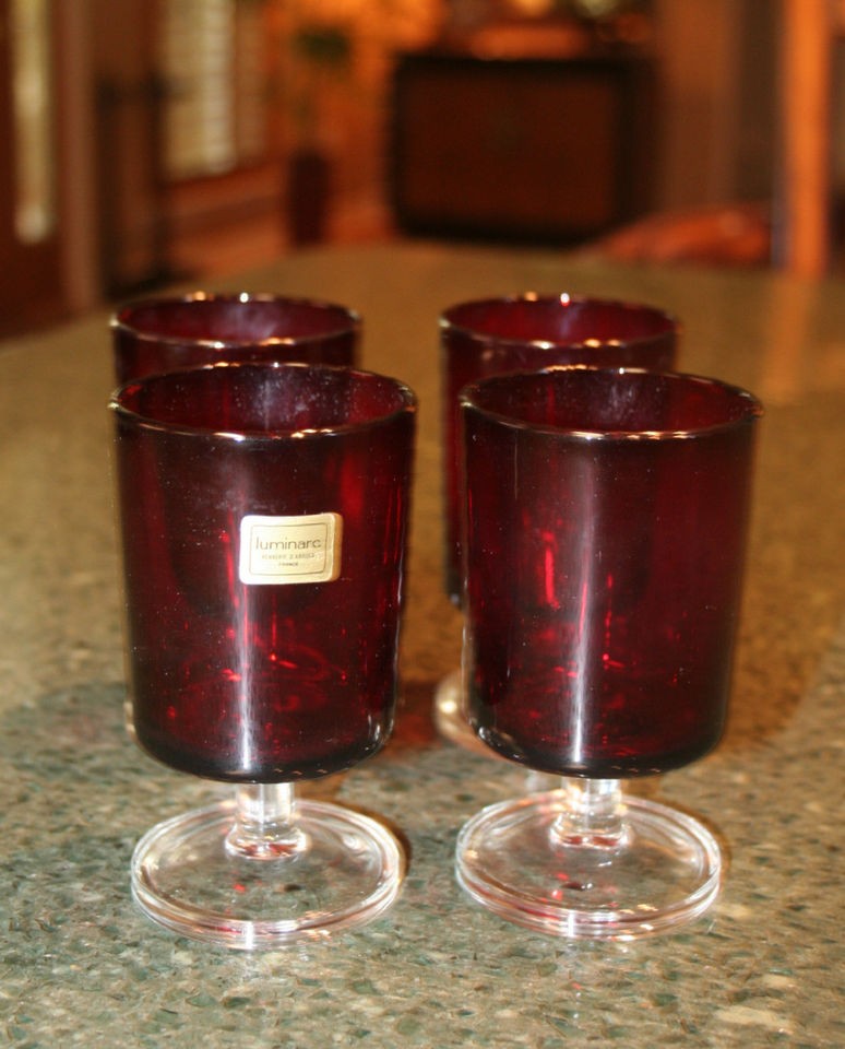 Nice RUBY RED Luminarc Cristal dArques CAVALIER Small Goblets 