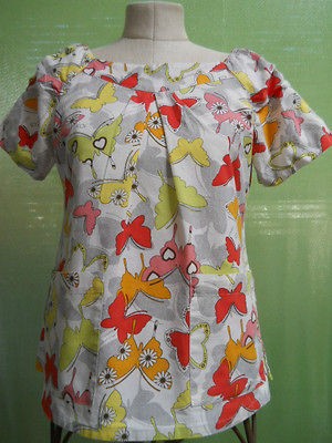 KOI SCRUB TOP SIZE XS DEMI PRE OW​NED