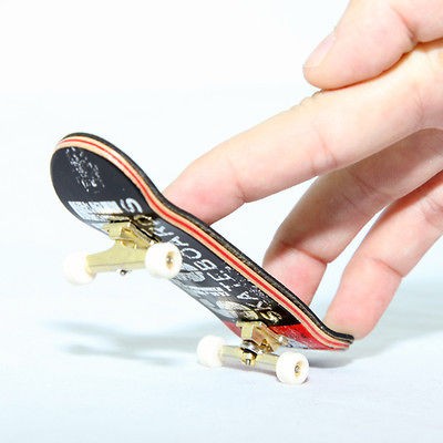 Hot Tech Deck Finger Playing Skate Board Maple Fingerboard