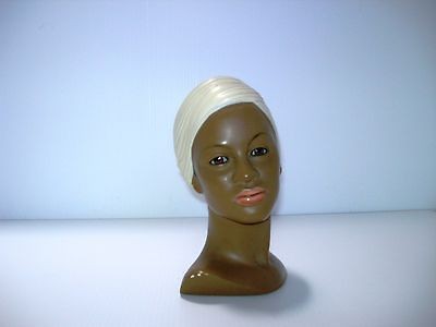 MARWAL1950s Chalkware Signed Bust Excellent Condition, (Beautiful)