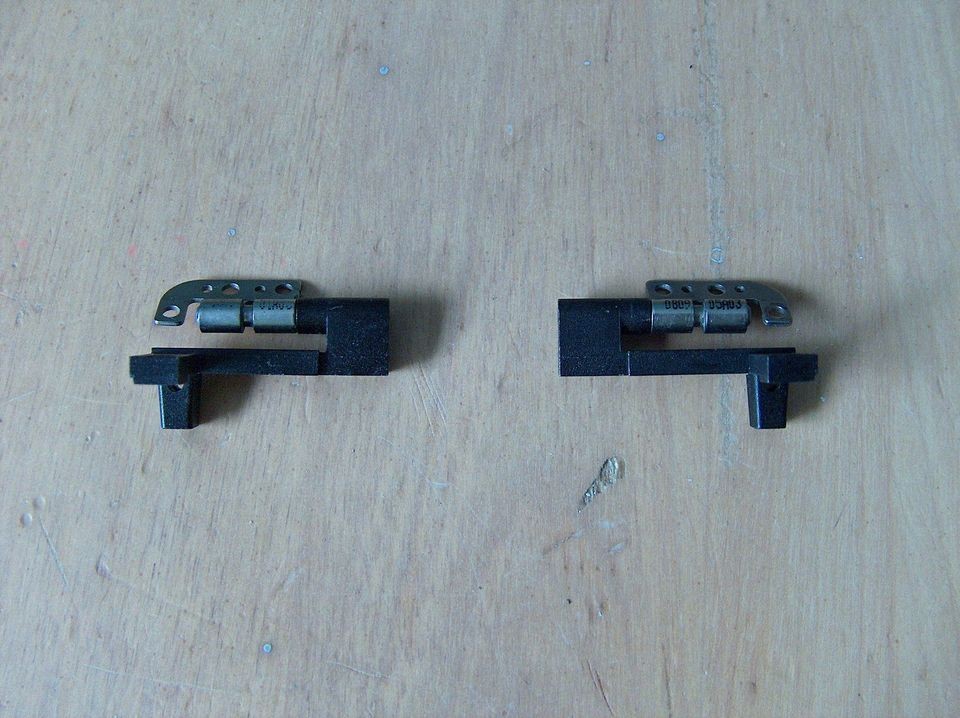 emachines D620 14.1 LCD Hinge pair (L & R)