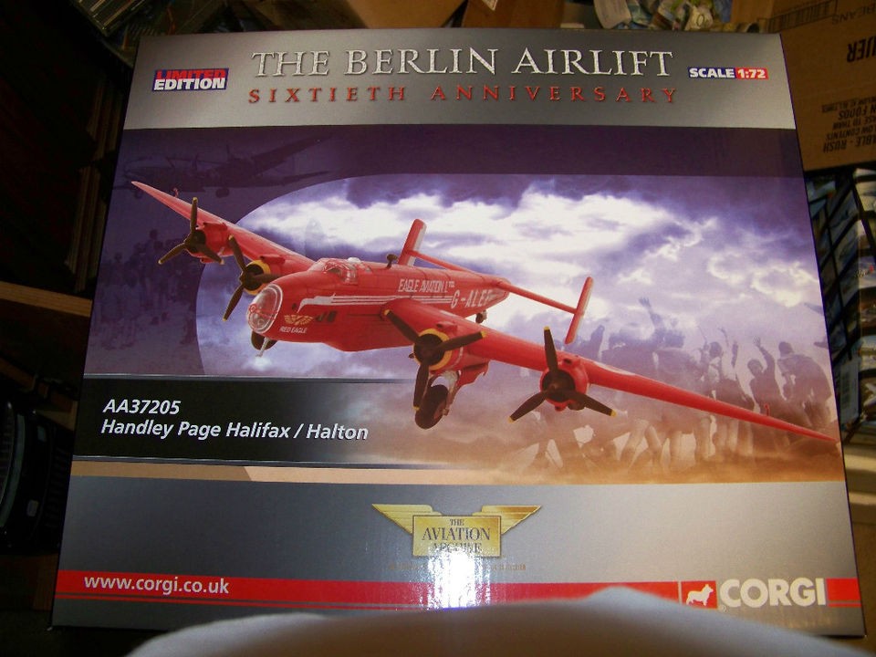 Corgi 172 Handley Halifax The Berlin Airlift 60th Aniv