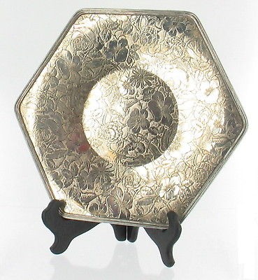 ANTIQUE W.B. MFG Co Silver Plate TAPESTRY TRAY PRETTY