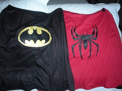 Reversible Spiderman/Batman Child Cape Halloween Costume