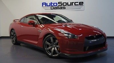 Nissan  GT R PREMIUM ONE OWNER GTR, CLEAN, NEEDS NOTHING. WE FINANCE