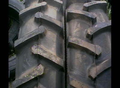 TWO 18.4X26 FORD JOHN DEERE R 1 Bar Lug 12 ply Tube Type Rear Farm 