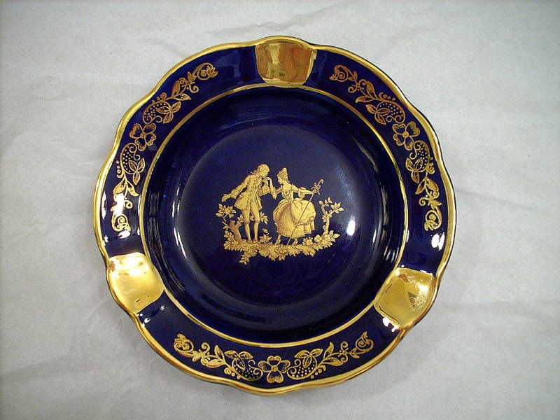 LIMOGES FRANCE VERITABLE PORCELAINE DART COBALT BLUE AND GOLD 