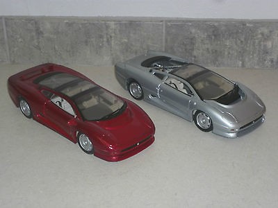   JAGUAR XC220 TOY CAR SET 1992 1/18 USED PARTS SALVAGE DIECAST PLATFORM