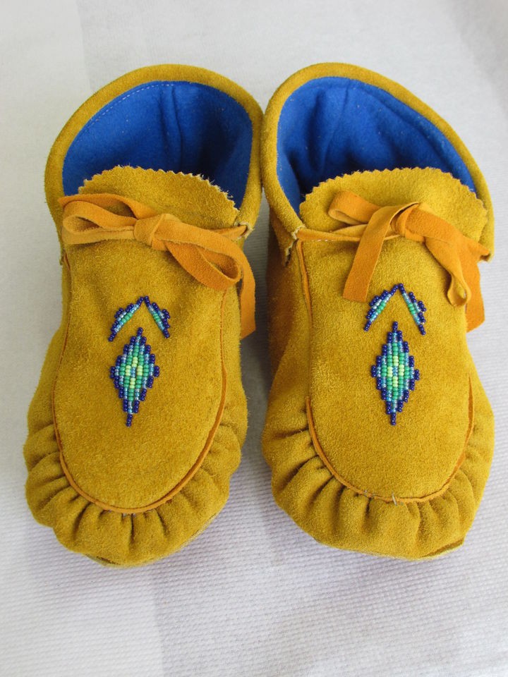 HANDMADE MOCCASINS 10 1/2 INCHES,W/ TIES NICE BEAD ART DIAMONDS 