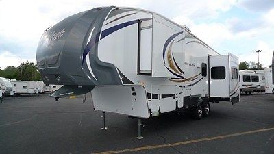 2013 293REX Wildcat Extralite Fifth Wheel Triple Slide Rear 