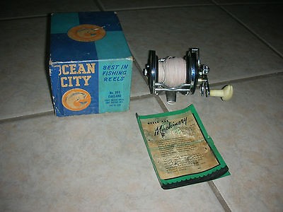 vintage ocean city no 991 oakland fishing reel time left