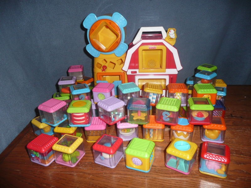 Lot of 44 Fisher Price PEEK A BLOCKS boo FARM Barn sing