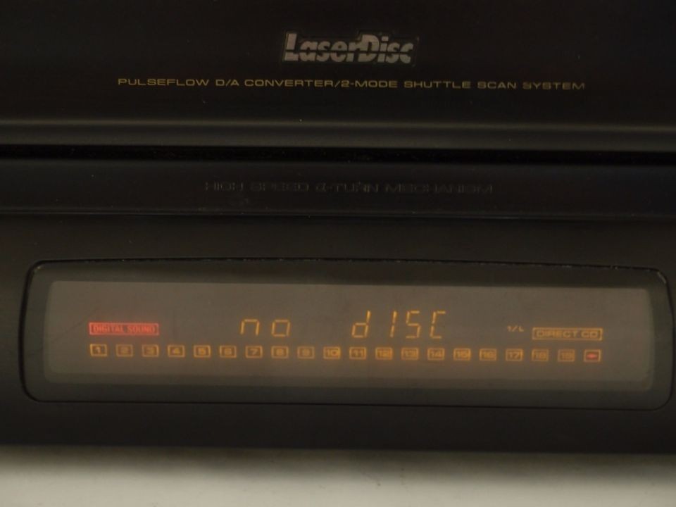 Pioneer CLD D502 Auto Reverse Laserdisc LD CD CDV Player (Missing 