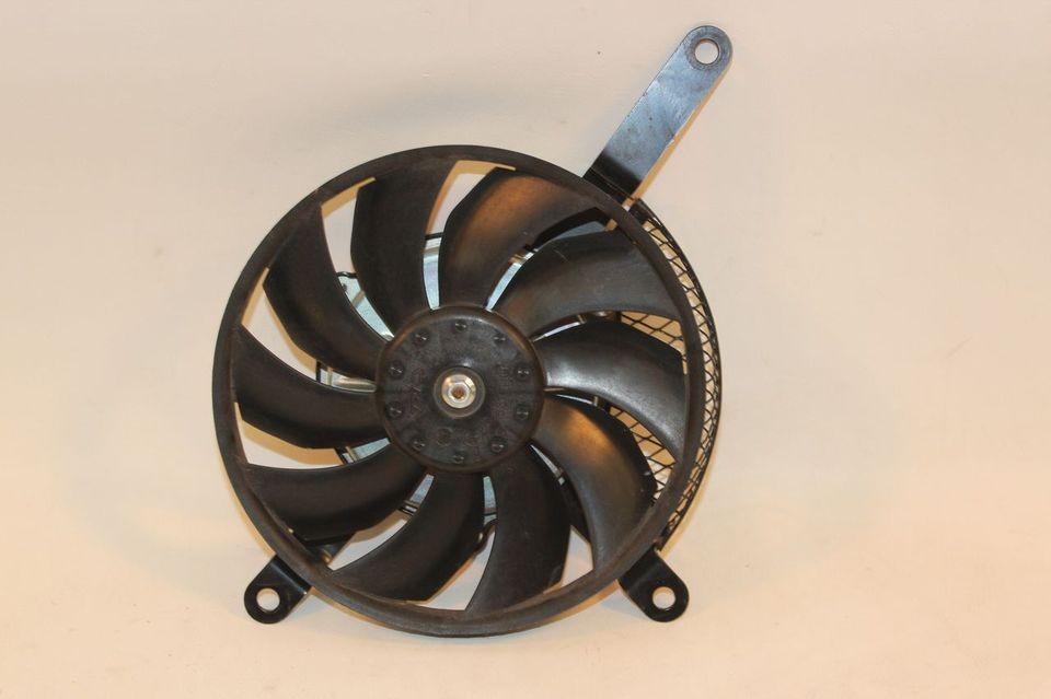 Suzuki GSXR750 GSX R 750 2006 Engine Water Cooler Radiator Fan