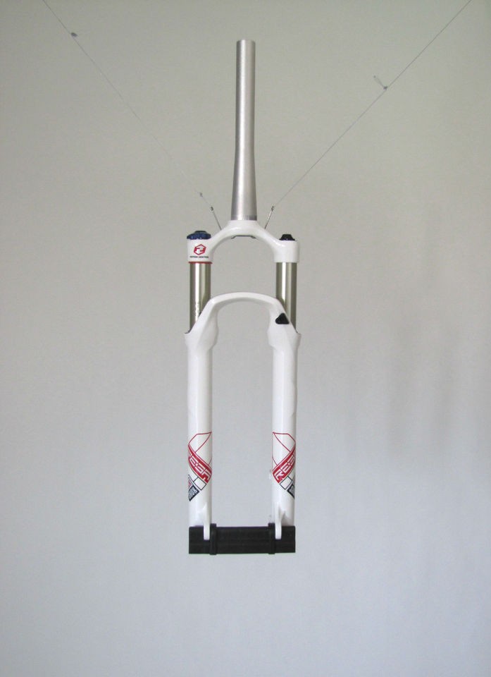 rockshox reba rl 100mm dualair t wht red fork from