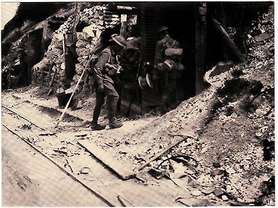   AUSTRALIAN 3rd INFANTRY BRIGADE SIGNALLERS SIGNALS CAPPY SOMME PHOTO