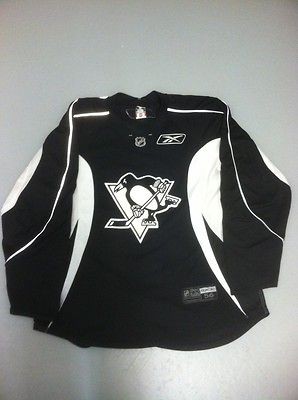 PITTSBURGH PENGUINS Black Pro Return Brand New Size 58 Practice Jersey