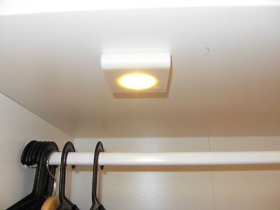 CABINET WARDROBE  2 PCS SENSOR LED LIGHT 3 X AAA  FITS EVERYWHERE 