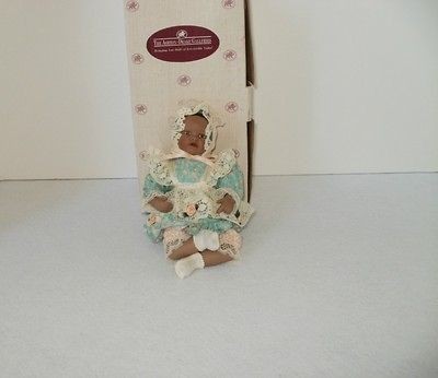 Ashton Drake Porcelain Doll Picture Perfect Baby Mini Yolanda Bello AA