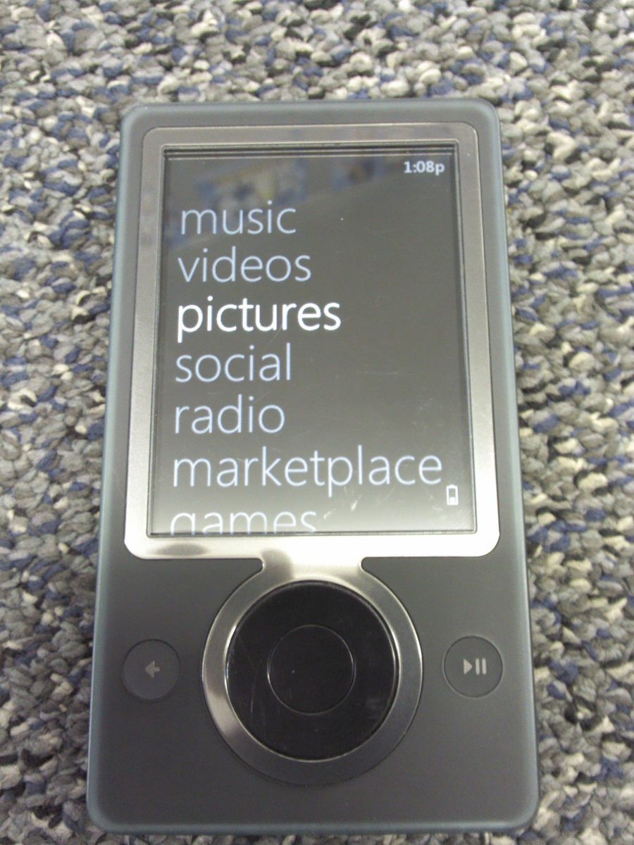 Microsoft Zune 30 Black 30 GB Digital Media Player  Model 1089