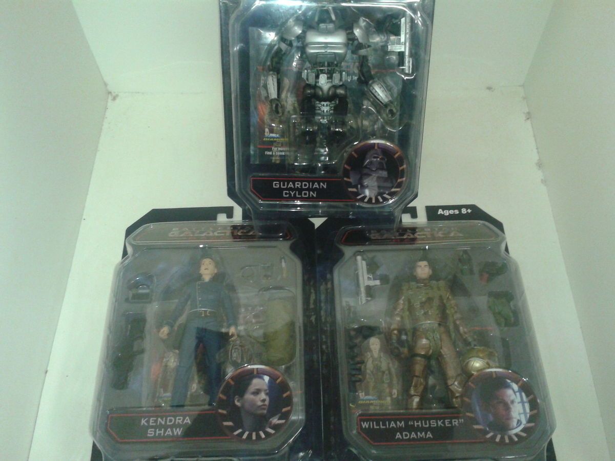   Razor Guardian Cylon Adama Kendra Shaw Set Figure New Movie