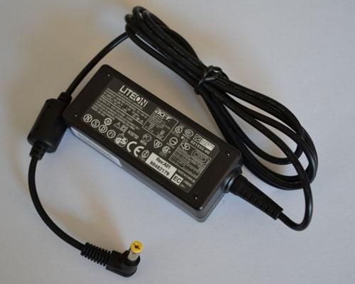   Aspire One 19V 1 58A 30W AC Adapter ADP 30JH B Power Supply