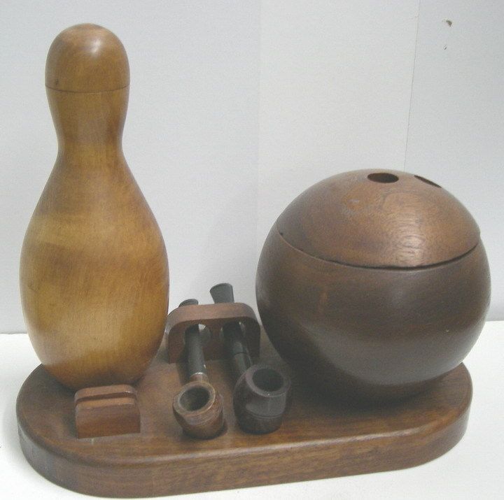 Fantastique Art Deco Wooden Bowling Motif Pipe Rack WOW