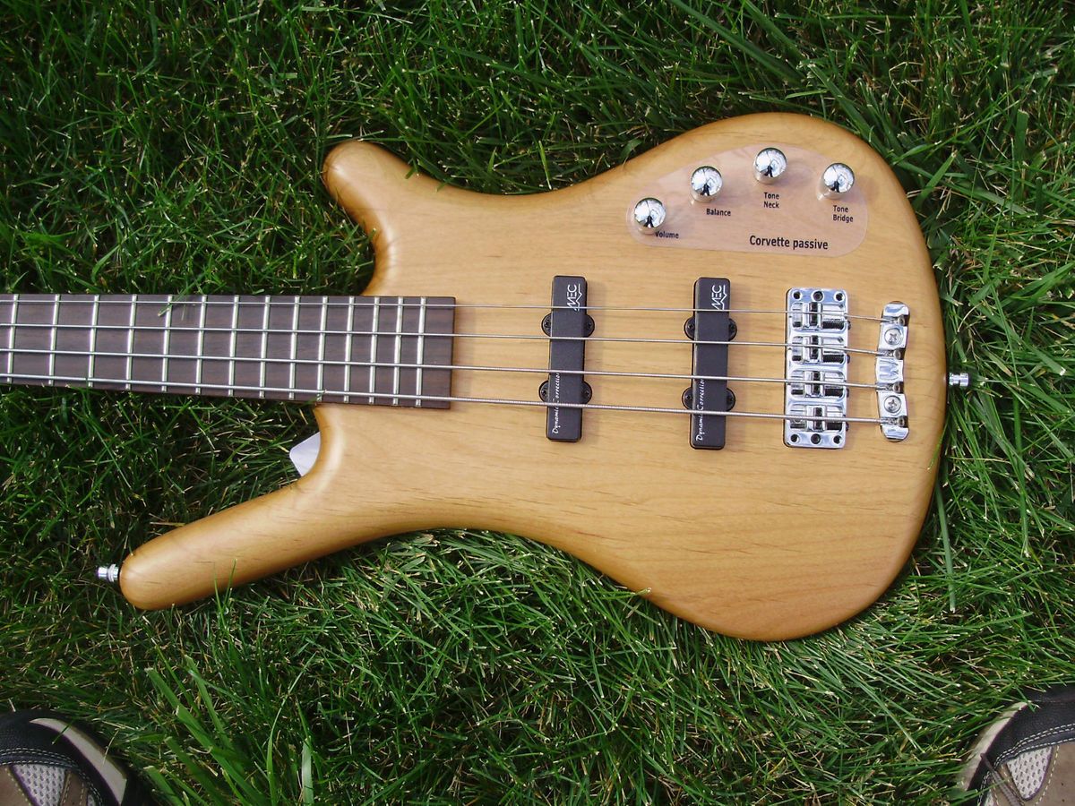 Warwick Corvette Rock Bass Natural Alder