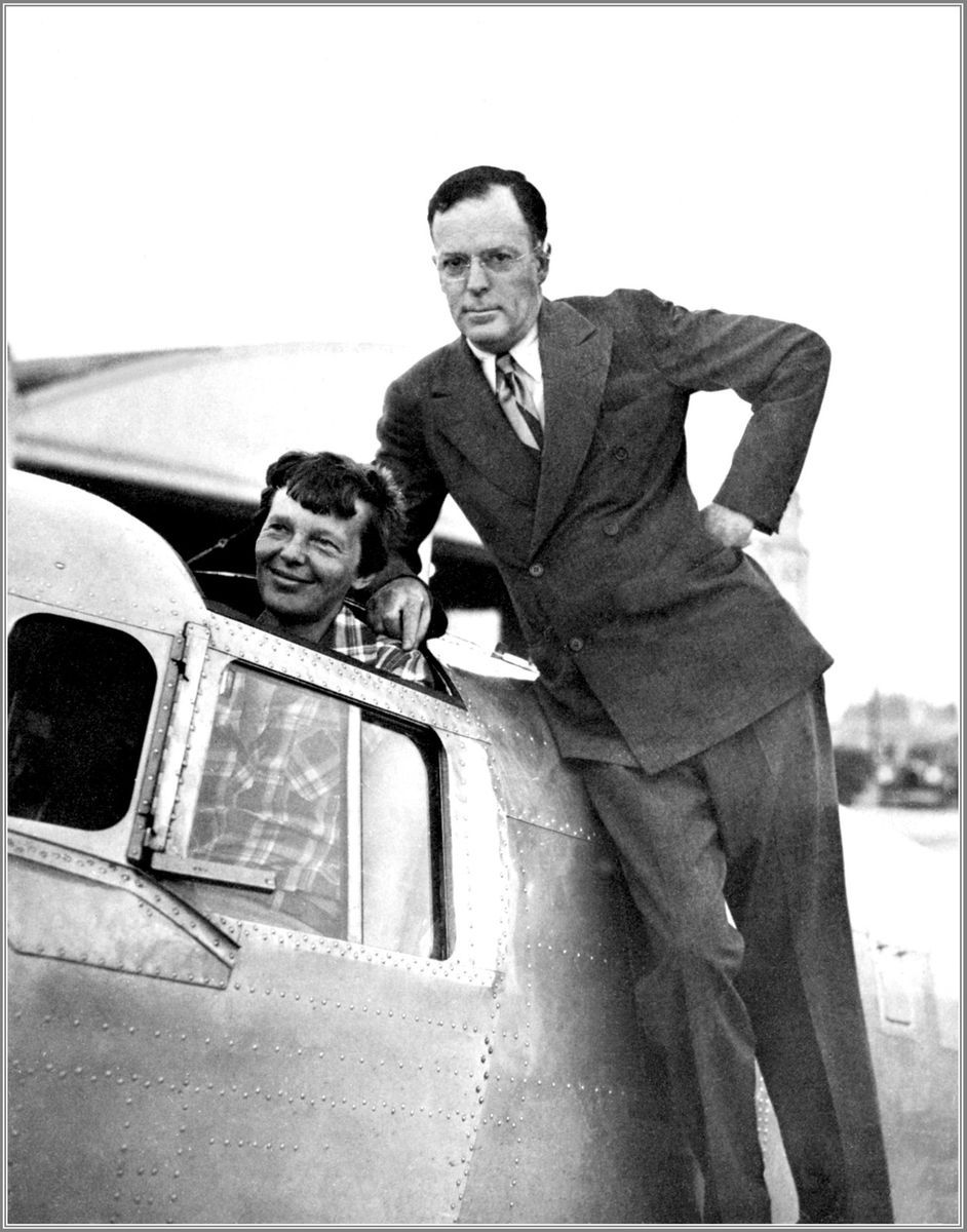 Photo Amelia Earhart Husband G Putnam Last Goodbye