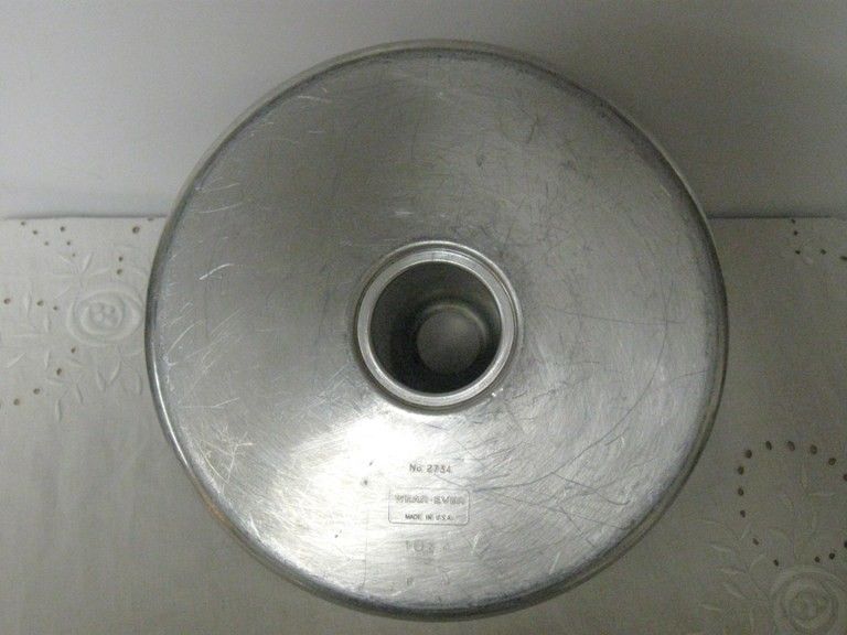 Vintage WEAR EVER Aluminum Round Tube Pan #2734 10 x 4 Bundt Cake 