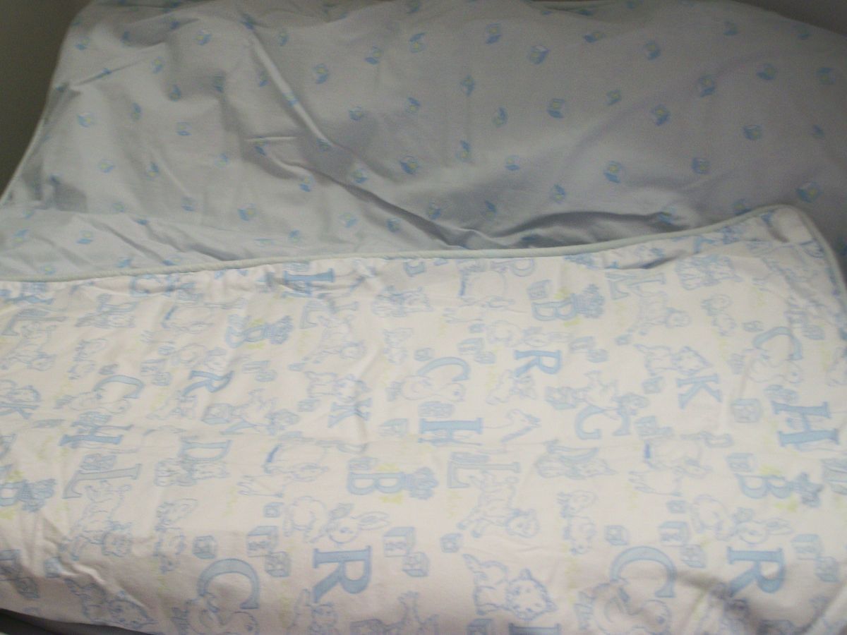 Amy Coe Alphabet Soup crib or Toddler bed duvet insert and cover EUC