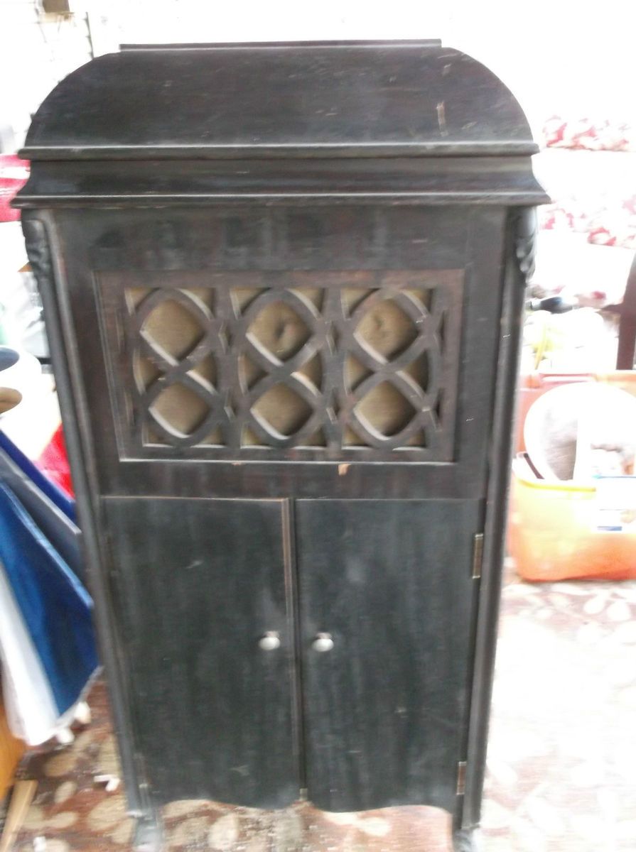 Antique Stradivara Crank Phonograph w Cabinet Filled with Old Records 